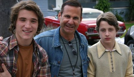 Chasing 300 - Sevgili Kardeşim izle