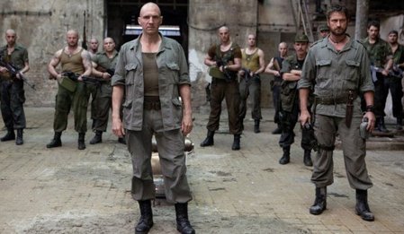 Koryalanus Faciası - Coriolanus izle