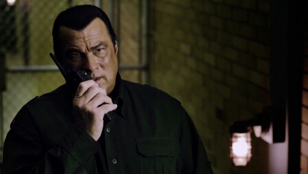 Maksimum Tehlike  - Maximum Conviction izle